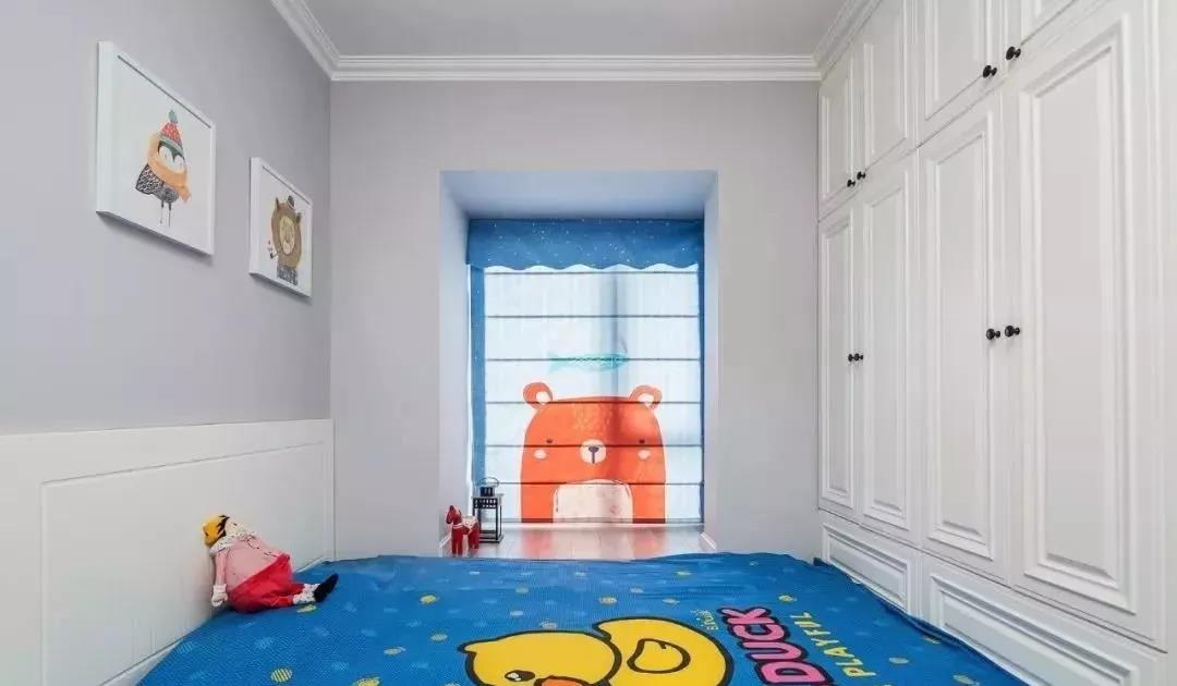 E04F